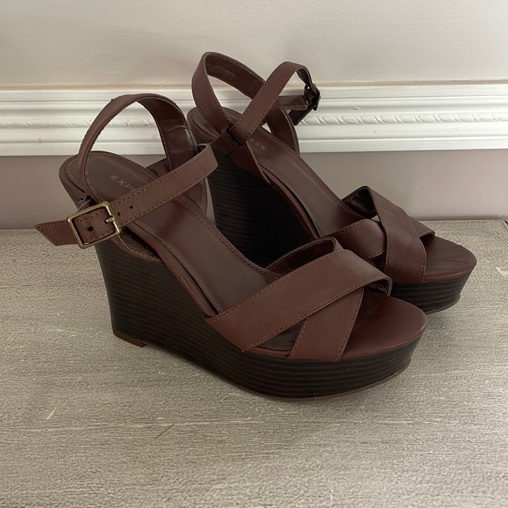 Express Brown Leather Platform Wedge Sandals